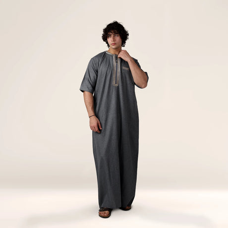 Desert Graphite Short Sleeve thobe front view