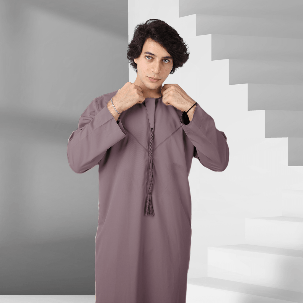 Maverick Emirati Thobe. Alhaya Fashion