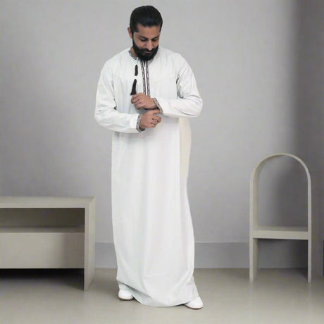 Off-White Omani Embroidered Thobe