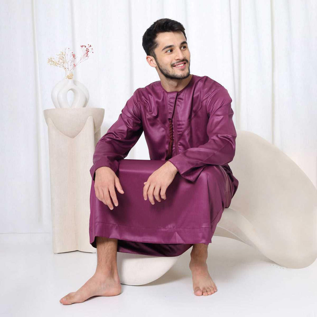 Buy Men's Maroon Emirati Thobe Online
